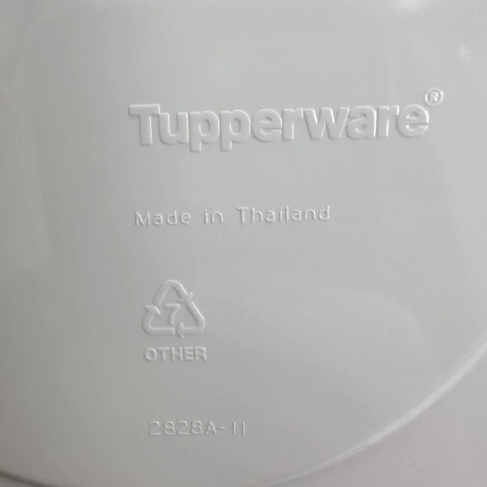 Tupperware 2 Spoon Rests 2 Round Trivets Blue White Green Kitchen Lot Melamine